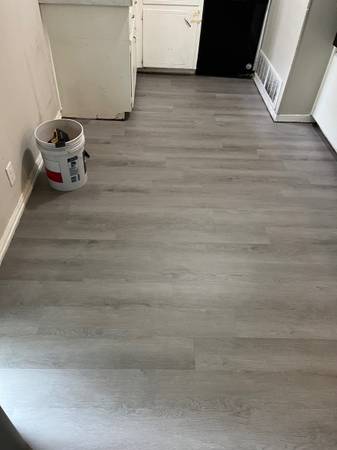 Flooring Replacement, Removal, and Repairs 1