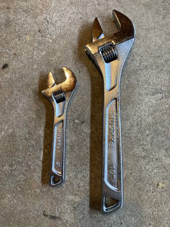 2 HUSKY CRESCENT WRENCHES ( PACIFICA) 1