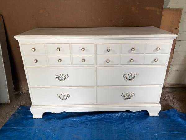 White bedroom set 1