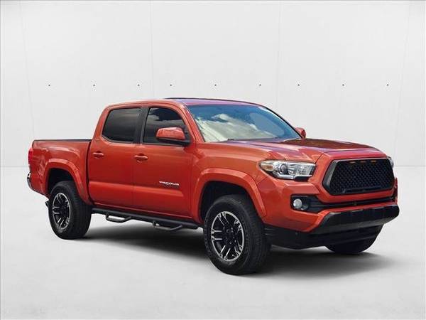 2017 Toyota Tacoma SR5 Cabina Doble - $23,591 (Llame al *(727) 591-4706* para confirmar disponibilidad al instante)63443010841473122