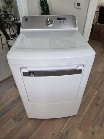 Kenmore 4.5 cu. ft. Top Load Washer - NEW 1