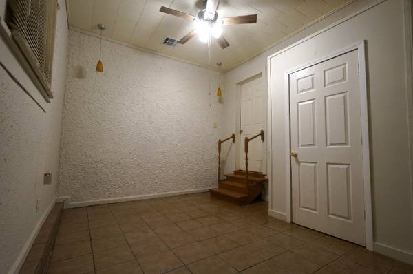 $1000.00 / 3br - 1200ft2 - 3 Bedroom 1 Bath Home On Large Lot63857517061505124