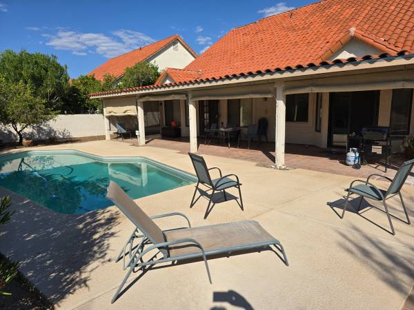 $800 / 1br - 1 habitación en mi casa en alquiler $800 (Oro valley)63674996554625124