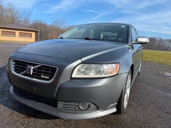 2009 Volvo S40 T5 R-Design 1