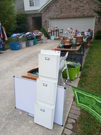 Yard sale photo