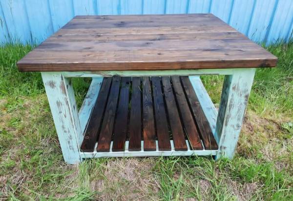 Rustic coffee table 1