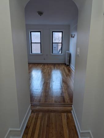 Expansive Studio in the Heart of Astoria*Elevator Building! 1
