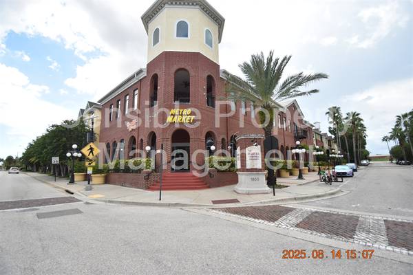 $1,595 / 1br - 867ft2 - 1810 E Palm Avenue #2203 ~ water included, wood flooring, 1st floor, (Ybor)63976136956931120