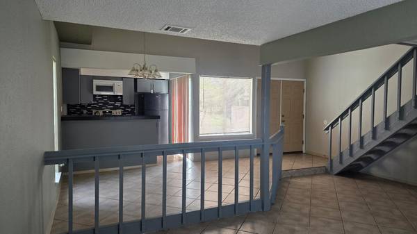 $1,700 / 3br - 1264ft2 - Home For Rent (houston)63924043960834122