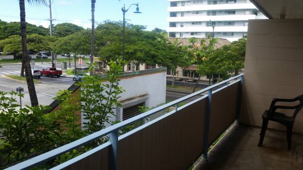 $1,650 / 1br - 400ft2 - Prime area and value. (Waikiki)63939535601923124