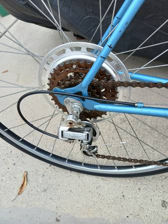 Bicicleta de carretera vintage Raleigh 10 velocidades - $150 (Irvine)62958247312387121