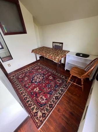 $995 / 1br - 350ft2 - FEMALE roommate FOR PRIVATE  studio some utilities included (LOWELL)63810113247105124