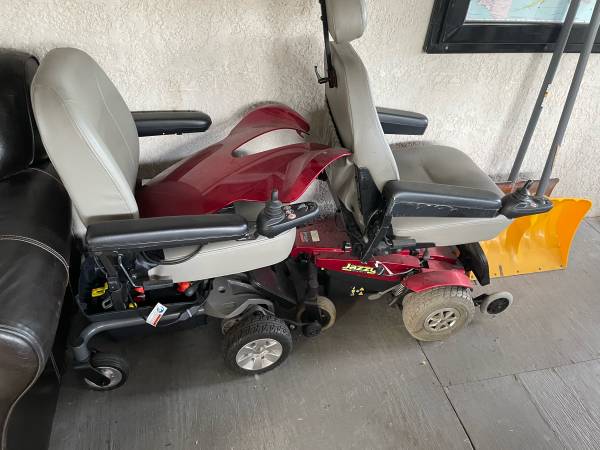 2 jazzy motorized scooters 1