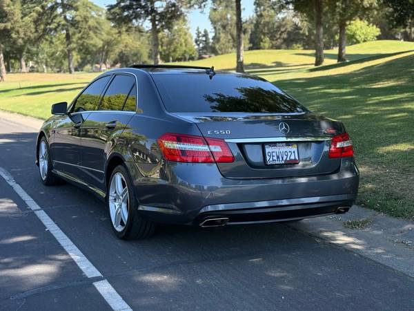 2011 Mercedes Benz E550 completamente equipado - $8.30063470758849155122