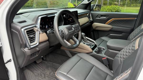 2026 GMC Canyon 4WD Denali - Photo 11
