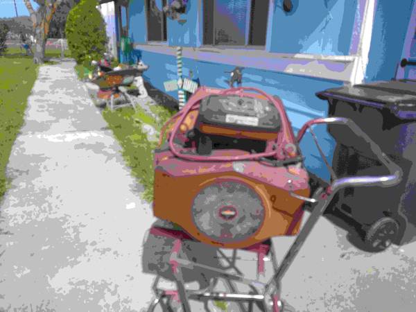 18 Horse Briggs and Stratton Motor 1