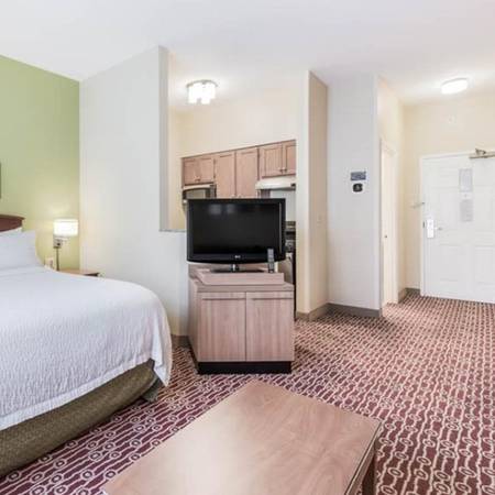 $369 / 1br - No Deposit, No Hassle - Check In Today! (4650 Cornell Rd, Blue Ash, OH)63974467314306124