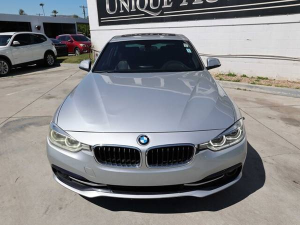 2018 BMW SERIE 3 330I SEDÁN 4D - $11.995 (- $995 de entrada según calificación crediticia* Todo tipo de crédito aceptado)63441207467265121