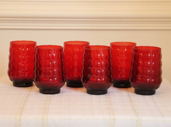 Vintage Red Glass for Christmas: Six 12 oz Tea Tumblers 1