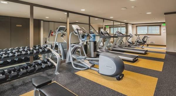 $2,972 / 3br - 1300ft2 - Parque para perros conveniente, almacenamiento generoso, nuevo equipo de centro de fitness63688626706945122