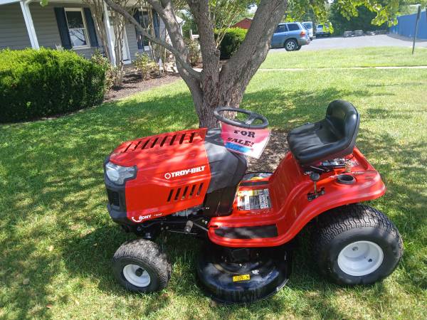 2017 troybuilt riding mower 1