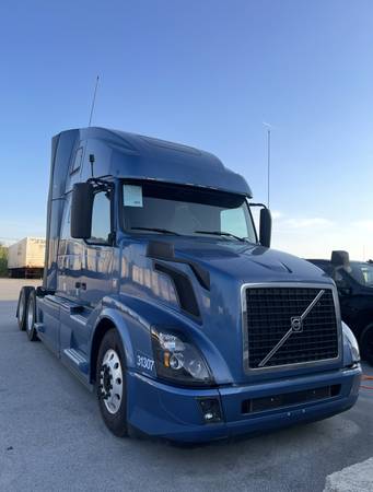 DEDICATED LOCAL/REGIONAL STEADY JOB AVAILABLE ! $1350 WEEKLY !!! 1