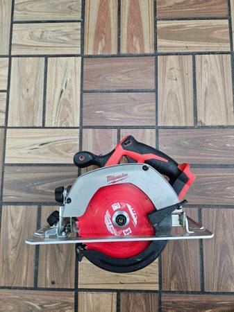 Milwaukee   Circular   Saw    tools   20007918 1
