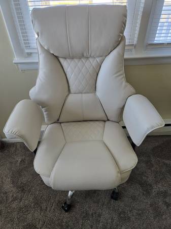 Heavy Duty Ergonomic Office Chair - 500lb Capacity - Like New 1