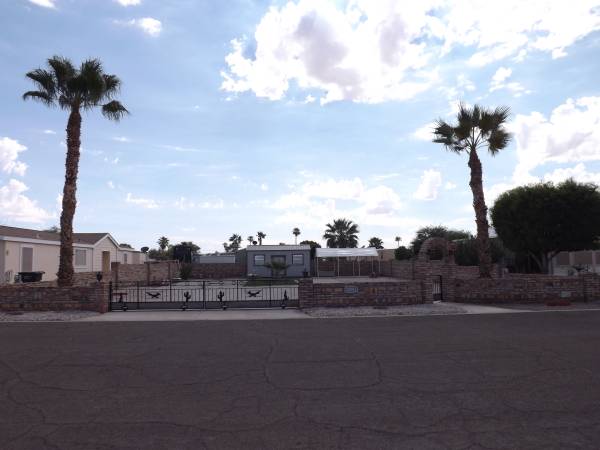 $149,900 Welcome to your ideal foothills retreat (Yuma)64214142281347120