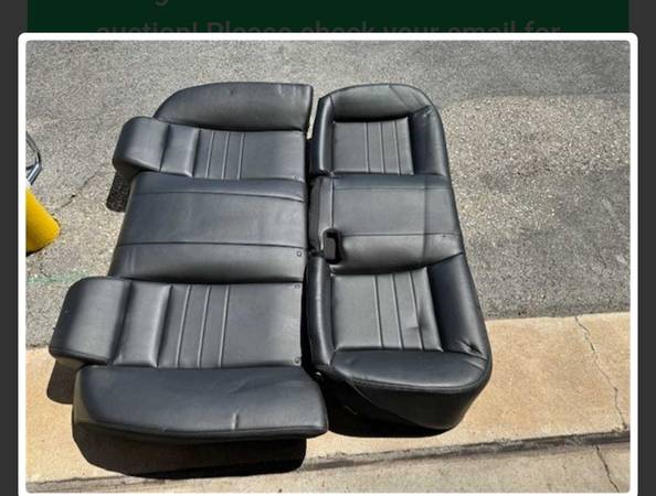 2016 Dodge Charger rear seat 1