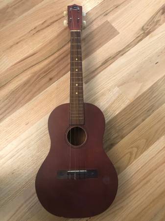 Kingston ukulele, vintage MIJ baritone 1