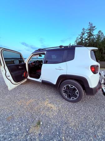 Jeep Renegade - $10,80063475114798465124
