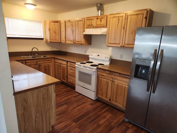 $1.450 / 1 dormitorio - Casa de 1 dormitorio y 1 baño en alquiler con lavandería y patio pequeño (Bellingham)63509635044225123