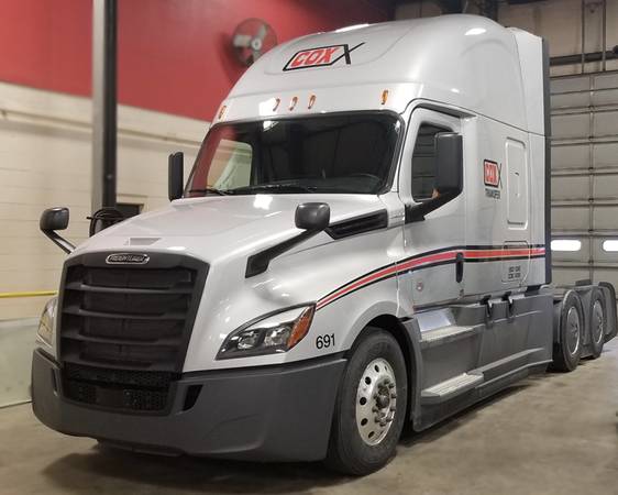 CDL-A Drivers - $3,000 Sign On Bonus! Home Weekends!! 1