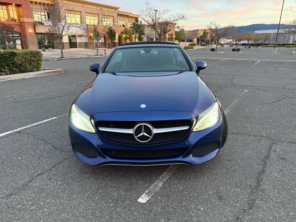 2017 Mercedes-Benz C300 Clase C Convertible 2 puertas, limpio - $17.399 (Winnetka)63436936479747122