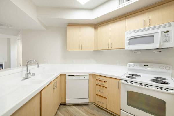 $3,092 / 1br - 648ft2 - Resident-controlled access, Spacious one/two-bedroom layouts (Marina del Rey)63701204685187123