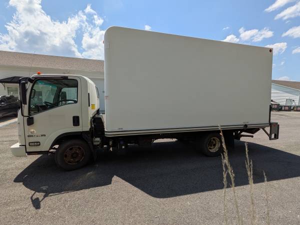 2016 Isuzu NPR HD 16' - Photo 2