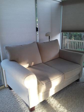 Love seat 1