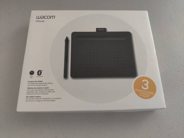 Wacom Intuos Small Bluetooth Graphics Drawing Tablet, 4 1