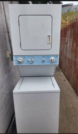 APARTMENT  Stackable Washer & 220 volt Dryer  24 In 1