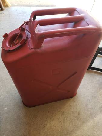 Jerry can and mounting bracket and spout - $50 (Doylestown)63442996248579120