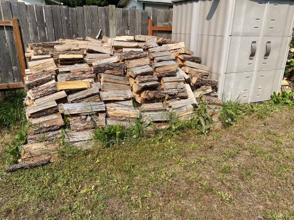 Pine Firewood, cut and split 1 year 1