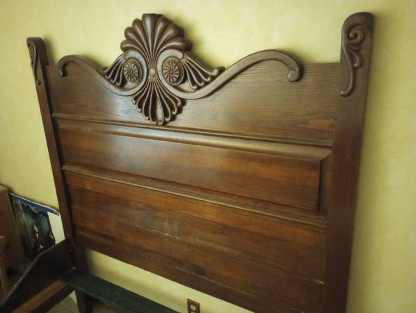 bed frame wood 1