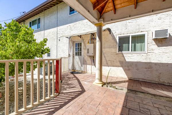 $2,100 / 1br - 680ft2 - House for rent in Tujunga63818728286721120