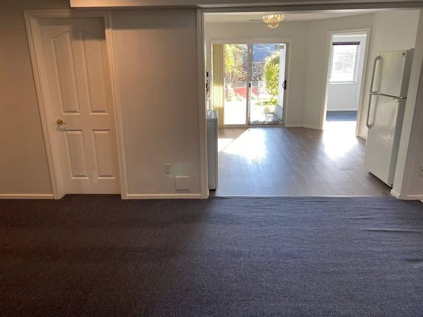 3 Beds 1 Bath House - Coquitlam 3