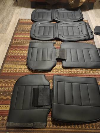 Heavy duty  material  large Suv or Truck seat covers 1