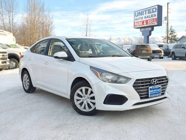2019 Hyundai Accent SE Sedan 4D 1