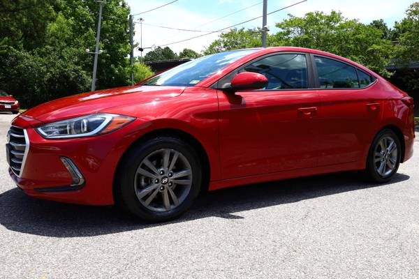 2017 ELANTRA *civic,corolla,sentra,jetta,cruze,dart,focus,golf,accord - $9,750 (virginia beach)63621742632067122