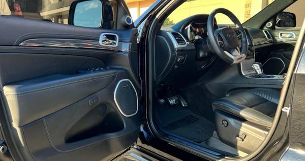 2018 Jeep Grand Cherokee TRACKHAWK - $36,00063470763993089124