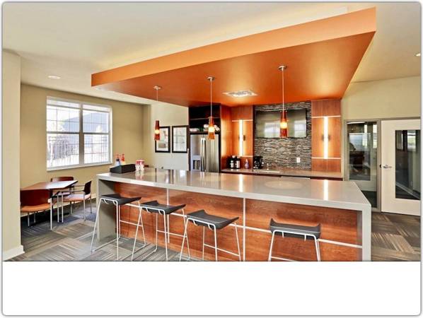 $1,426 / 2br - 1036ft2 - Fabulous 2 BR living space, in-unit washer/dryer. Call us today! (Omaha)64021007485825120